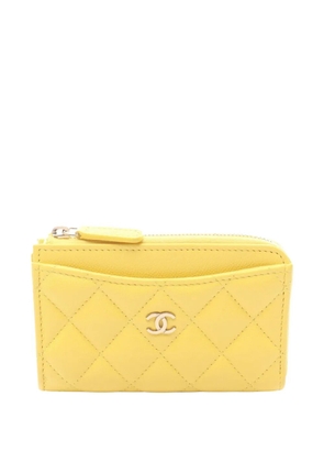 CHANEL Pre-Owned 2021s matelassé coin purse - Yellow