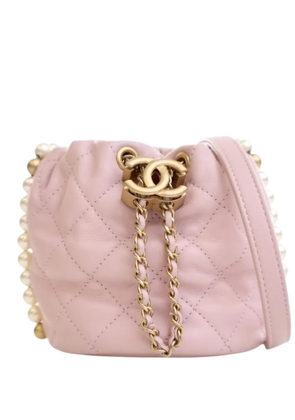 CHANEL Pre-Owned 2021 Mini Quilted Calfskin About Pearls Drawstring bucket bag - Pink