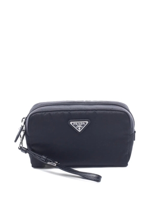 Prada Pre-Owned 2020s Re-Nylon logo-plaque pouch - Black
