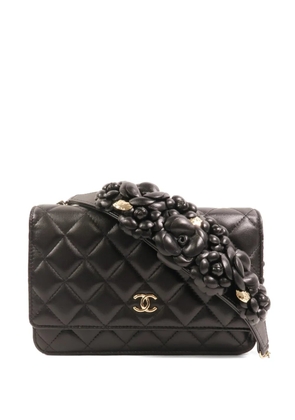 CHANEL Pre-Owned Wallet On Chain CC quilted crossbody bag - Black