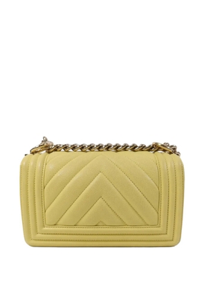 CHANEL Pre-Owned Boy chevron shoulder bag - Yellow