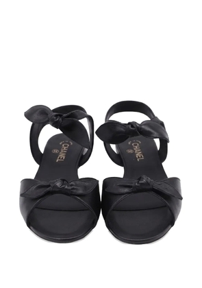 CHANEL Pre-Owned Bow ankle-strap sandals - Black
