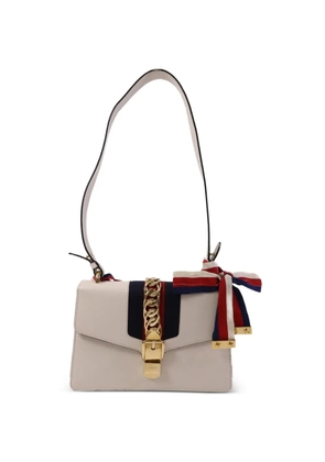 Gucci Pre-Owned Sylvie shoulder bag - Neutrals
