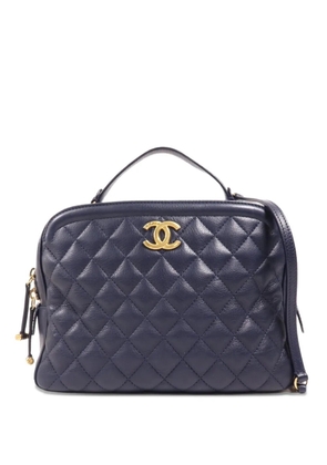 CHANEL Pre-Owned Diamond quilted CC tote bag - Blue
