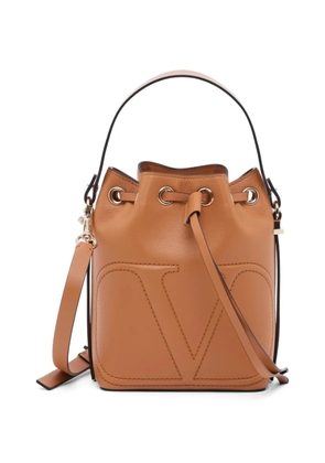 Valentino Garavani VLogo Walk bucket bag in calfskin - Neutrals