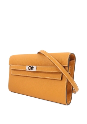 Hermès Pre-Owned Kelly To Go shoulder bag - Gold