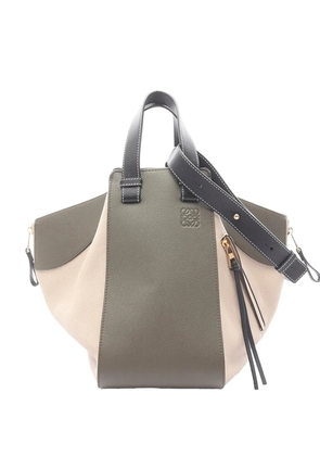 Loewe Pre-Owned 2010-2026 Tricolor Soft Grained Calfskin Hammock Bag satchel - Brown