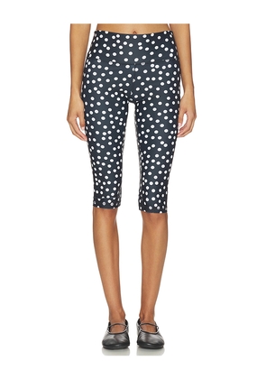Leslie Amon Capri in Black. Size XS. Also in S, M, L, XL.