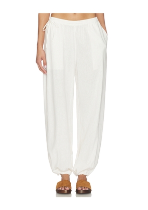 Steve Madden Divinia Pant in White. Size S. Also in XS, M, L, XL.