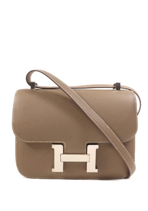 Hermès Pre-Owned Constance 24 calfskin crossbody bag - Grey