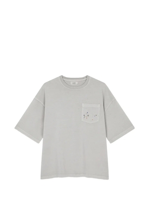 TOMBOY paint-splatter chest-pocket T-shirt - Grey