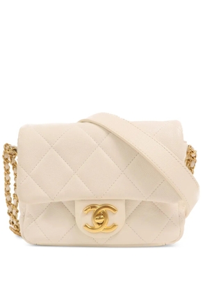 CHANEL Pre-Owned mini Twist Your Buttons shoulder bag - White