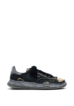 Maison MIHARA YASUHIRO distressed-effect chunky-sole sneakers - Black
