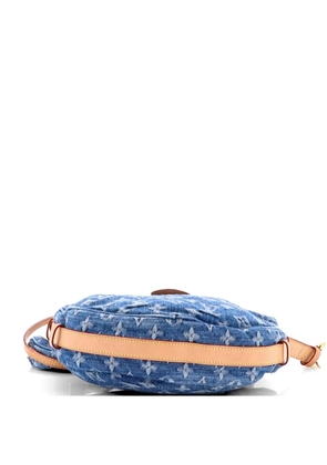 Louis Vuitton Pre-Owned Croissant NM Handbag Monogram Denim MM hobo bag - Blue