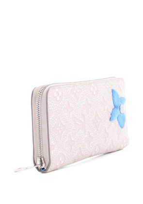 Louis Vuitton Pre-Owned Climbing Zippy Wallet Limited Edition Monogram Taurillon Leather with Acrylic Vertical small wallets - Grey