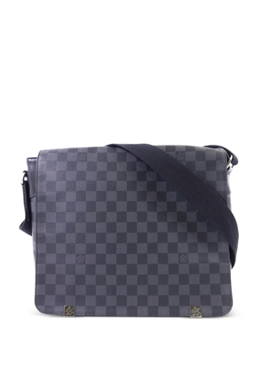 Louis Vuitton Pre-Owned MM District messenger bag - Black