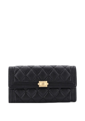 CHANEL Pre-Owned Boy Flap Wallet Quilted Caviar Long small wallets - Black