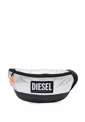 Diesel logo-patch metallic belt bag - Grey