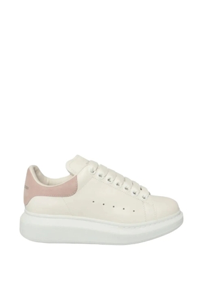 Alexander McQueen Larry Oversized sneakers - Neutrals