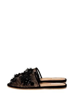Balenciaga floral-embellished lace flat sandals - White