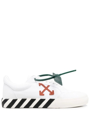 Off-White Vulcanized low-top sneakers