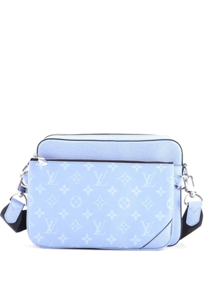 Louis Vuitton Pre-Owned Trio Messenger Bag Monogram Taigarama crossbody bag - Blue