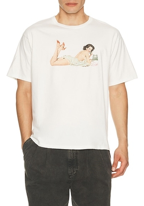 Duke + Dexter Pin Up T-Shirt in Vintage White - White. Size S (also in L, M, XL/1X).
