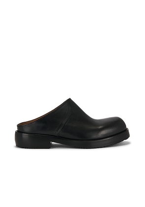 Dries Van Noten Slip On Derby in Black - Black. Size 41 (also in 42, 44, 45, 43).
