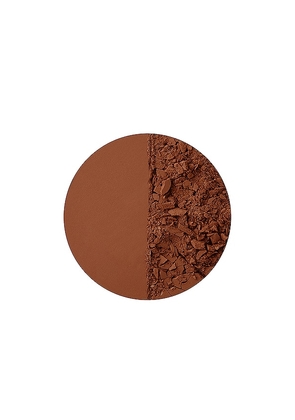 Charlotte Tilbury Airbrush Flawless Bronzer in Metallic Bronze.