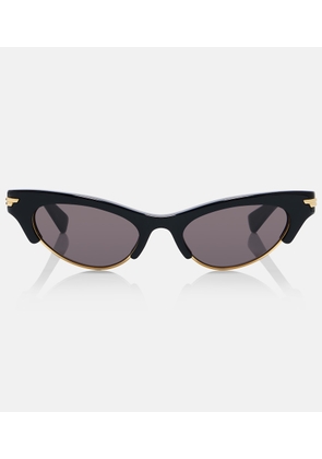 Bottega Veneta Fashion Show cat-eye sunglasses