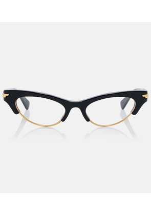 Bottega Veneta Fashion Show cat-eye glasses
