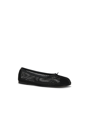 Steve Madden Calico Mesh Flat in Black. Size 6. Also in 7.5.