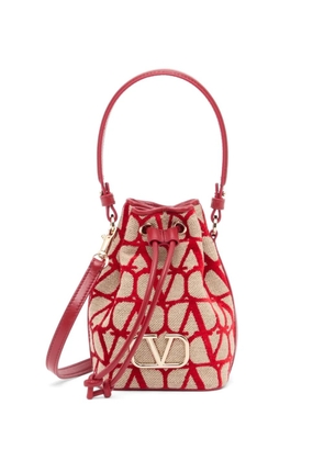 Valentino Garavani mini Vlogo signature bucket bag in toile iconographe - Neutrals