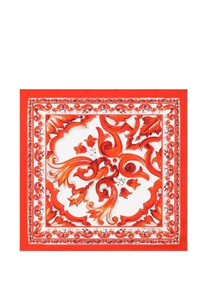 Dolce & Gabbana 50x50 Majolica-print silk twill scarf - Red