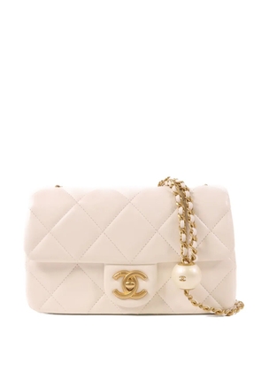 CHANEL Pre-Owned CC turn-lock shoulder bag - Neutrals