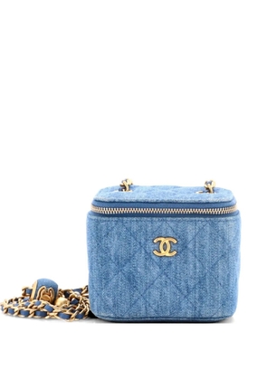 CHANEL Pre-Owned Pearl Crush Vanity Case with Chain Quilted Denim Mini clutch bag - Blue