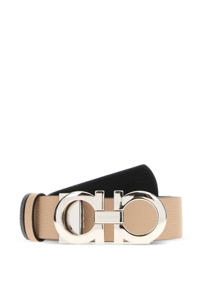 Ferragamo Gancini grained-leather belt - Neutrals