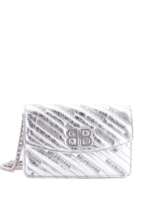 Balenciaga Pre-Owned BB Chain Wallet Embossed Leather crossbody bag - Silver