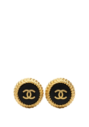 CHANEL Pre-Owned 1995 CC Gold Plated and Resin Button Clip On Earrings costume earrings - Black