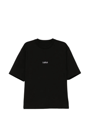 CROQUIS number-embroidered T-shirt - Black