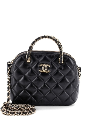 CHANEL Pre-Owned CC Dome Zip Clutch with Chain Quilted Shiny Lambskin Mini crossbody bag - Black
