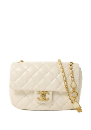 CHANEL Pre-Owned mini Classic Flap shoulder bag - White