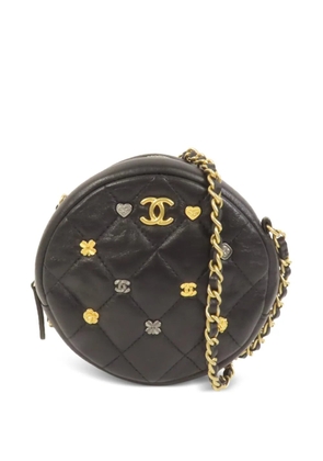 CHANEL Pre-Owned CC-charm shoulder bag - Black