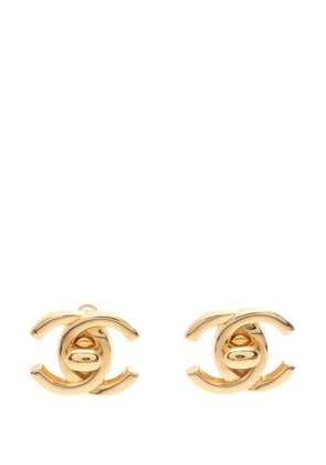CHANEL Pre-Owned 1996 CC Gold Plated Turn Lock Clip on Earrings costume earrings