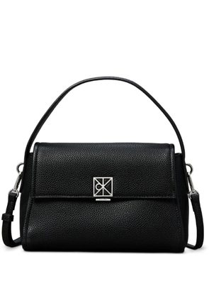 Calvin Klein logo-plaque pebbled cross body bag - Black