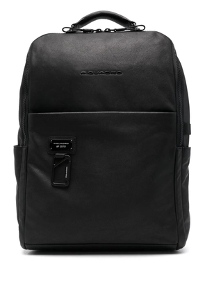 PIQUADRO logo-plaque leather laptop backpack - Black