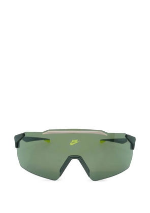 Nike Limitless Shield geometric-frame sunglasses - Green
