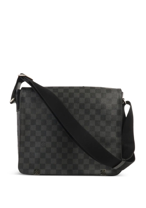 Louis Vuitton Pre-Owned District MM damier graphite shoulder bag - Black