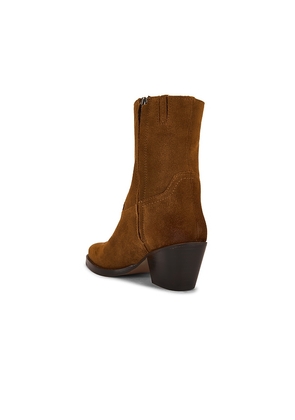 Dolce Vita Klyde Boot in Brown. Size 6. Also in 6.5, 7, 7.5, 8, 8.5, 9, 9.5, 10.