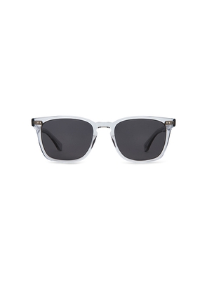 Garrett Leight Earvin Sun in Grey.